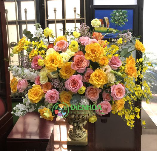 bình hoa đẹp nhất chúc mừng ngày 8-3