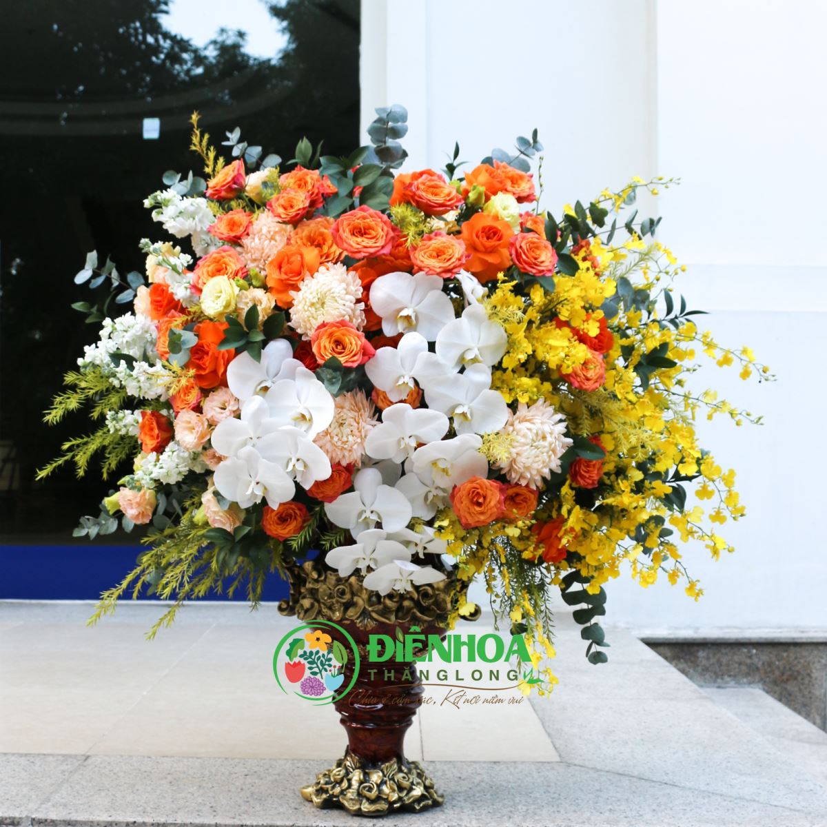 Bình hoa đẹp nhất tặng sếp ngày 8-3