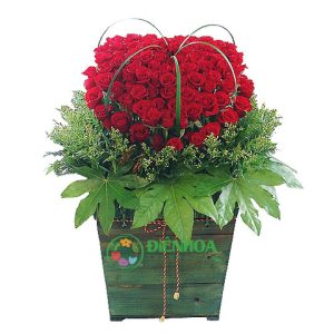 Giỏ hoa trái tim